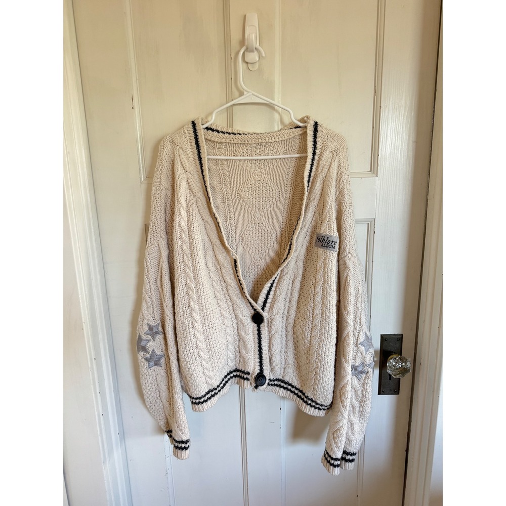 Taylor Swift Folklore Album cardigan size med/large